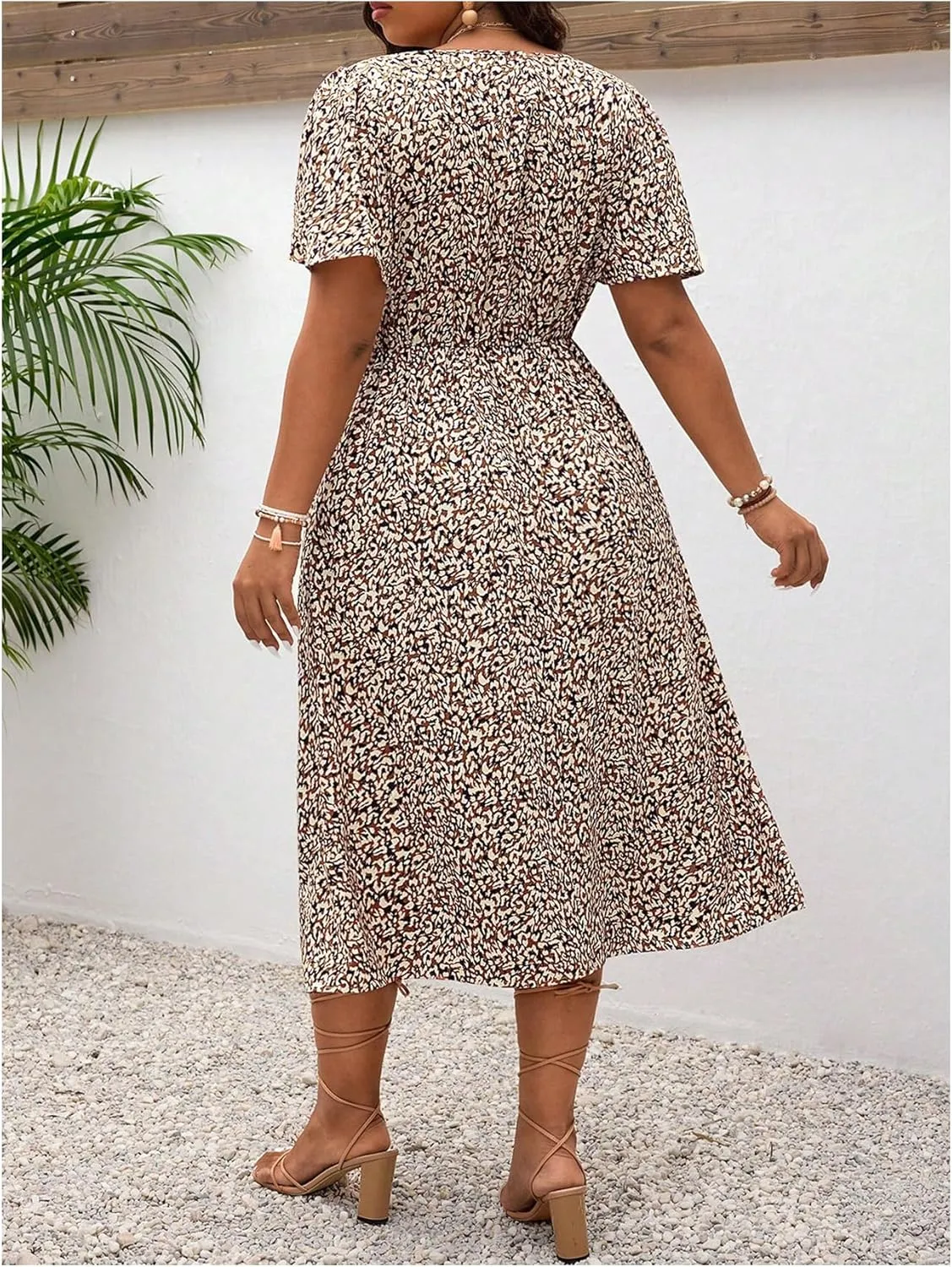 Floerns Women's Plus Size Twist Front V Neck Midi Dress Short Sleeve A Line Dresses