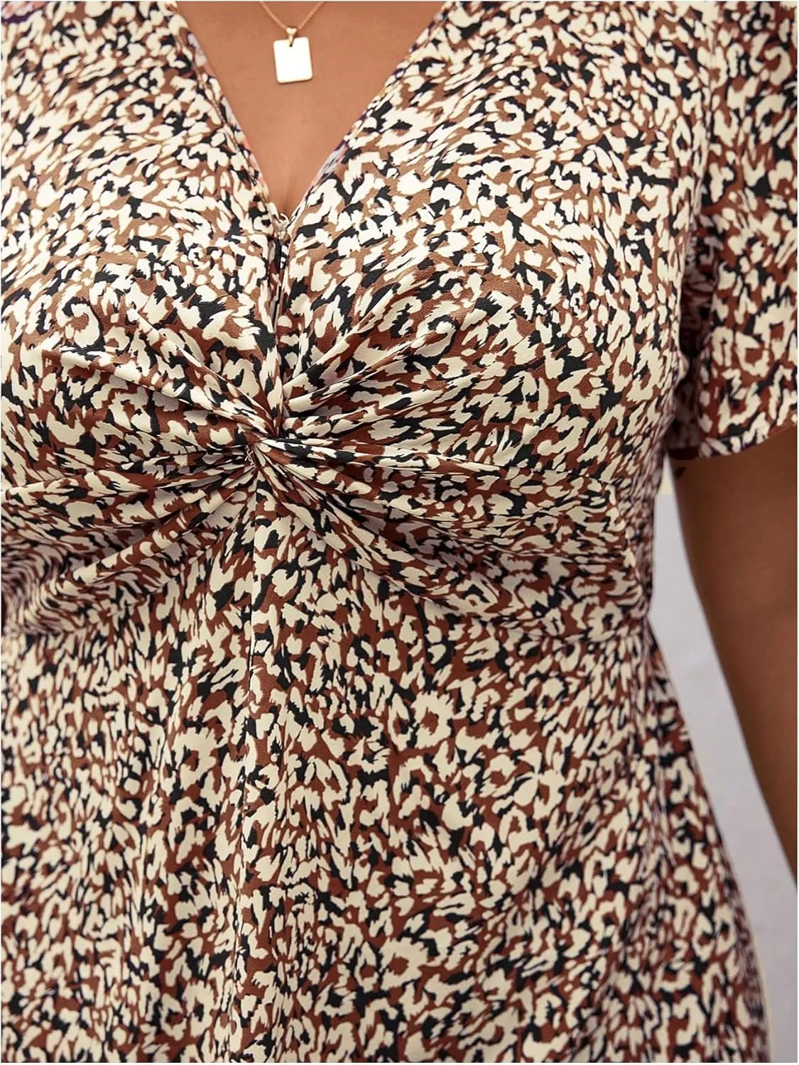 Floerns Women's Plus Size Twist Front V Neck Midi Dress Short Sleeve A Line Dresses