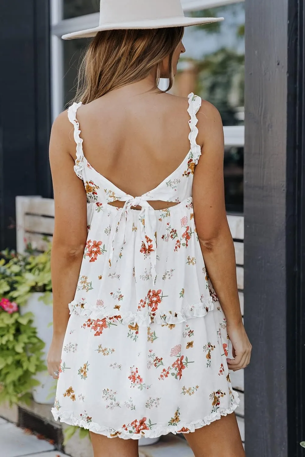 Irsutey Womens Summer Dress Spaghetti Strap Square Neck Sleeveless Tiered Ruffle Smocked Flowy Boho Cami Beach Mini Dresses