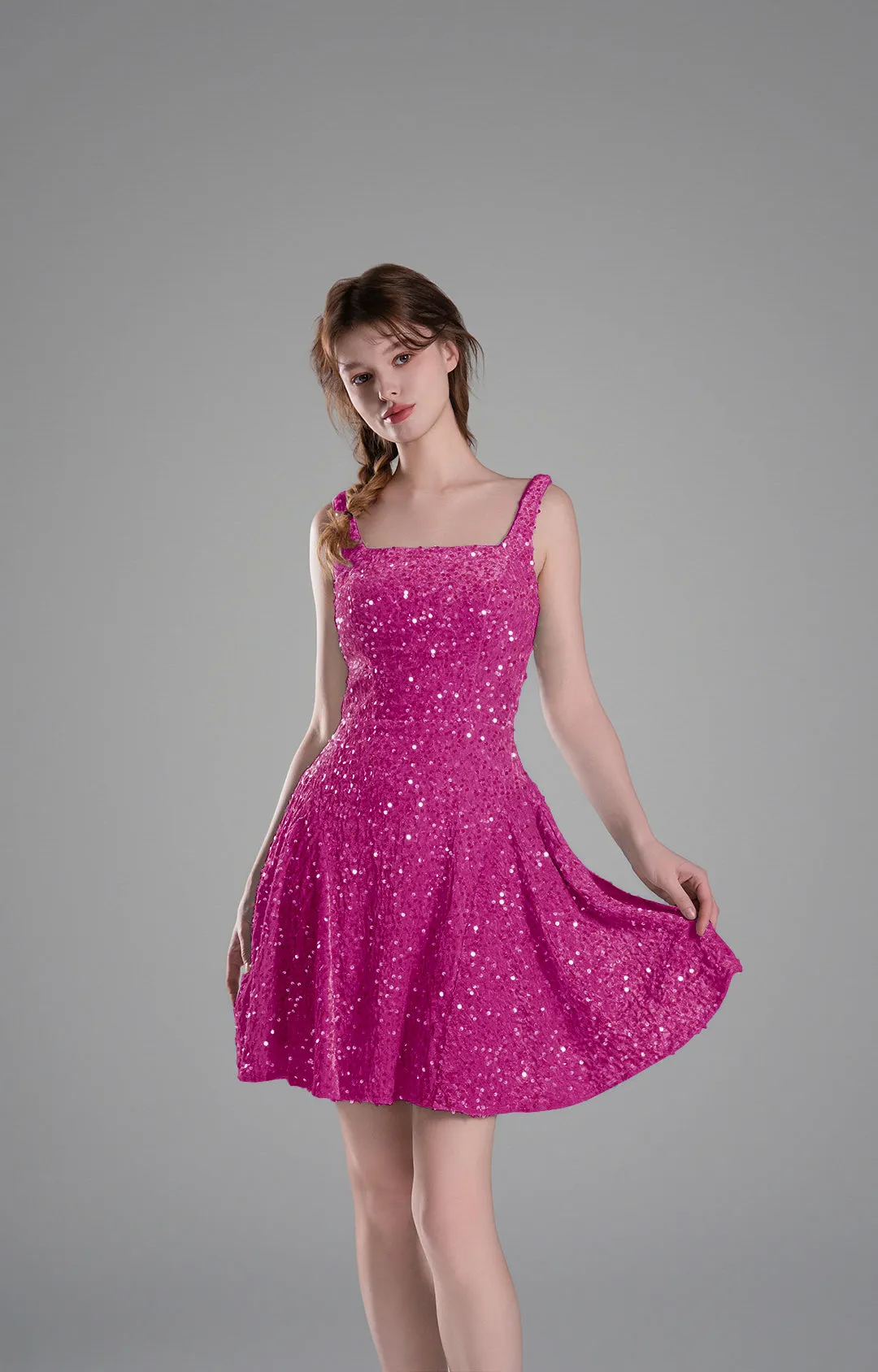 Square-Neck Wide Straps Sequins Pleated Dresses