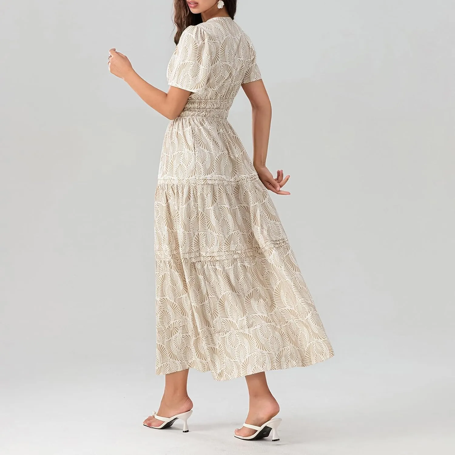 Women Short Sleeve Maxi Dress Boho Smocked Waist Sundress V-Neck Floral Tiered Ruffle Long Beach Dresses with Pockets
