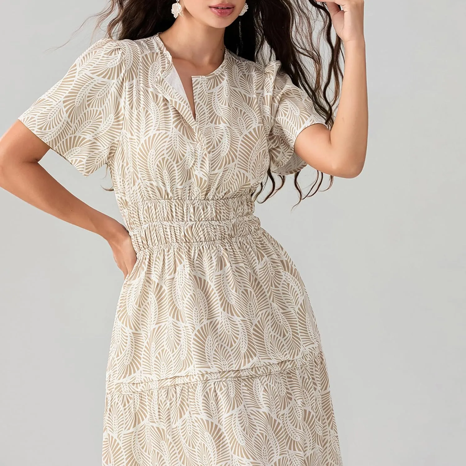 Women Short Sleeve Maxi Dress Boho Smocked Waist Sundress V-Neck Floral Tiered Ruffle Long Beach Dresses with Pockets