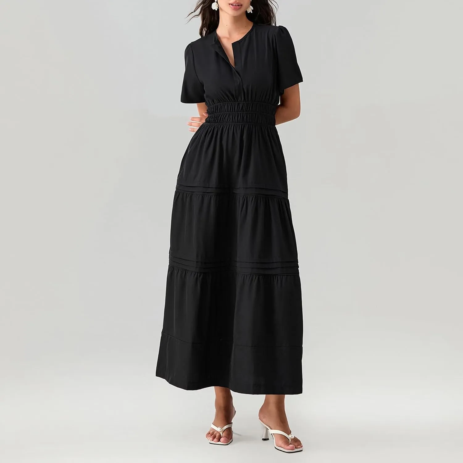 Women Short Sleeve Maxi Dress Boho Smocked Waist Sundress V-Neck Floral Tiered Ruffle Long Beach Dresses with Pockets