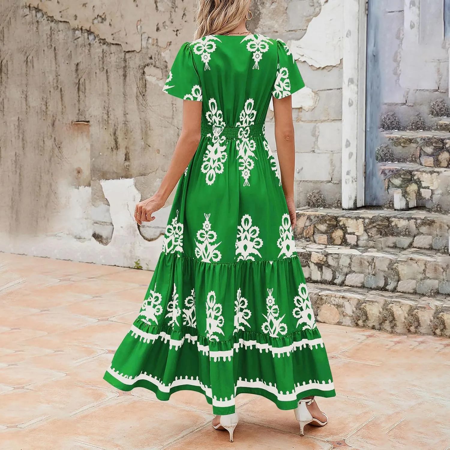 Women's Casual Boho Maxi Dresses Summer V Neck Short Sleeve Floral Print Dress Flowy Beach Sundress with Pockets
