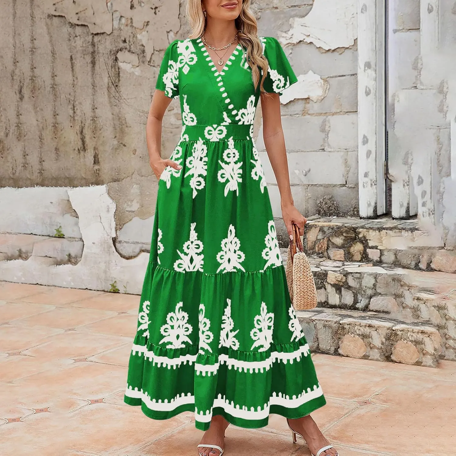 Women's Casual Boho Maxi Dresses Summer V Neck Short Sleeve Floral Print Dress Flowy Beach Sundress with Pockets