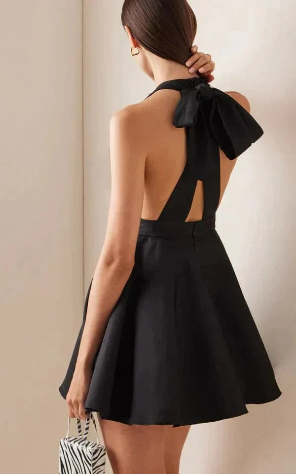 Women's Halter Neck Dress - Fitted Bodice - A-Line Flared Skirt - Elegant Cocktail Wear