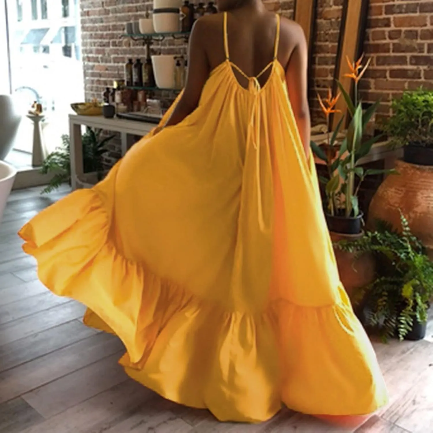Womens Sleeveless Maxi Dress Sexy Spaghetti Strap Smocked Ruffle Sundress Backless Loose Swing Long Beach Dress