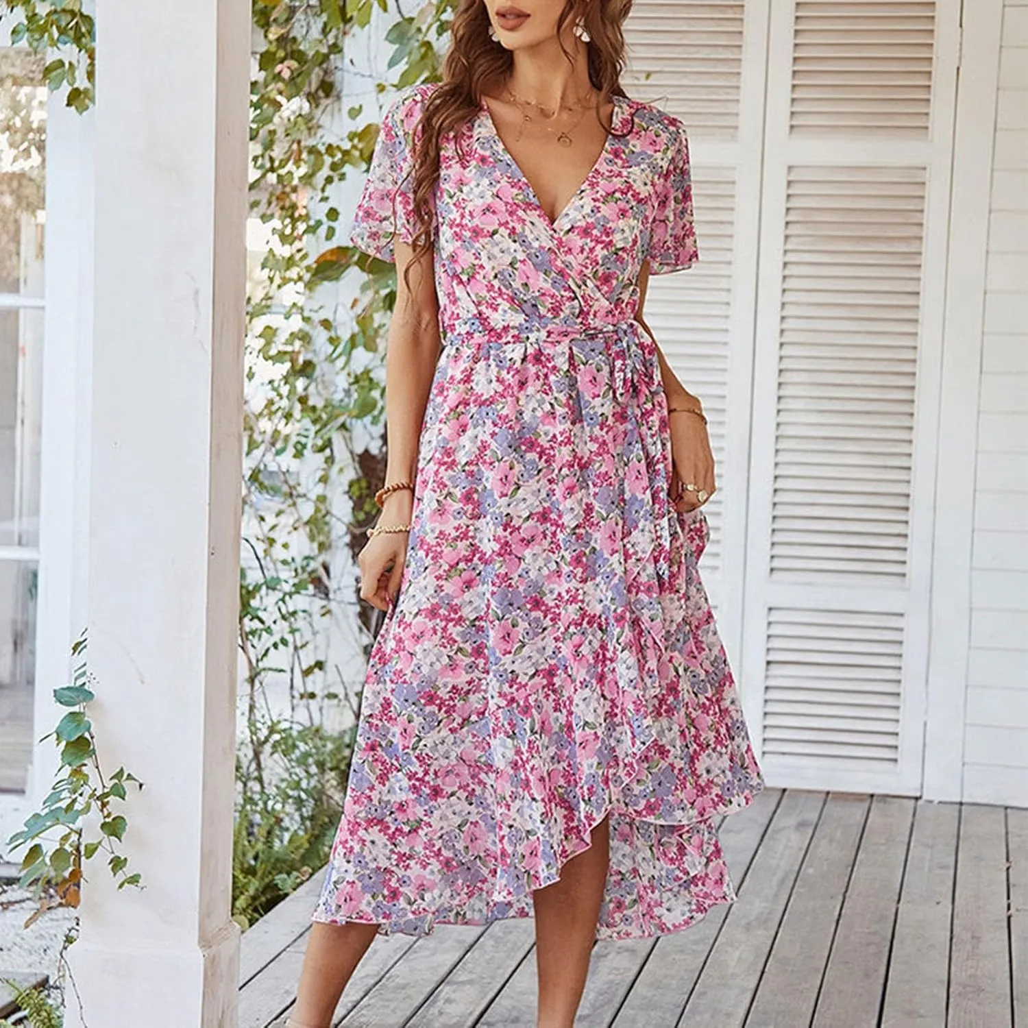 Women's Summer Floral Maxi Dresses Swing Beach Vacation Short Sleeve Deep V-Neck Fashion Casual Long Dresses